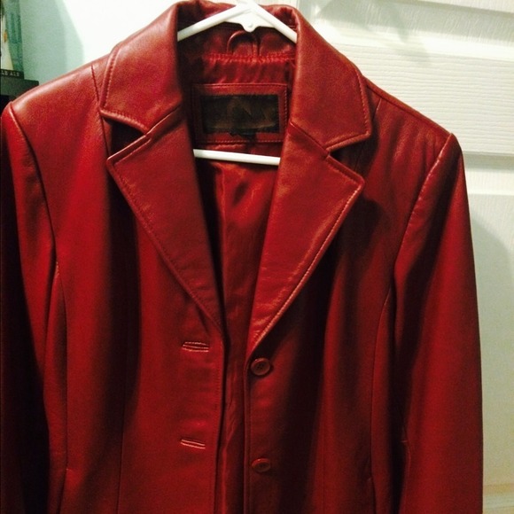 🌸🌸🌸SOLD🌸🌸🌸Red leather women's jacket
