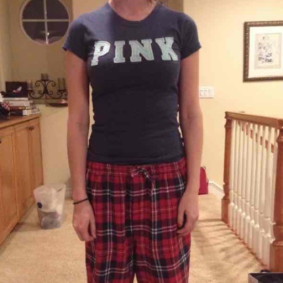 Vs pink tops 3 for 15$ or 7$ each