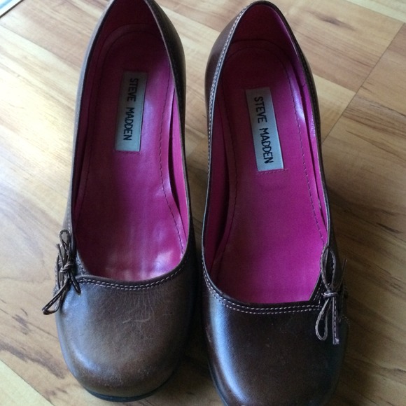 Steve Madden kitten pumps