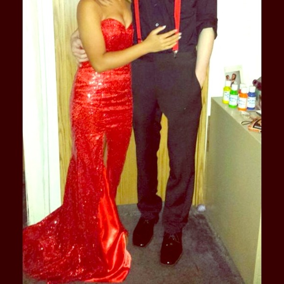 Dresses & Skirts - Long red dress