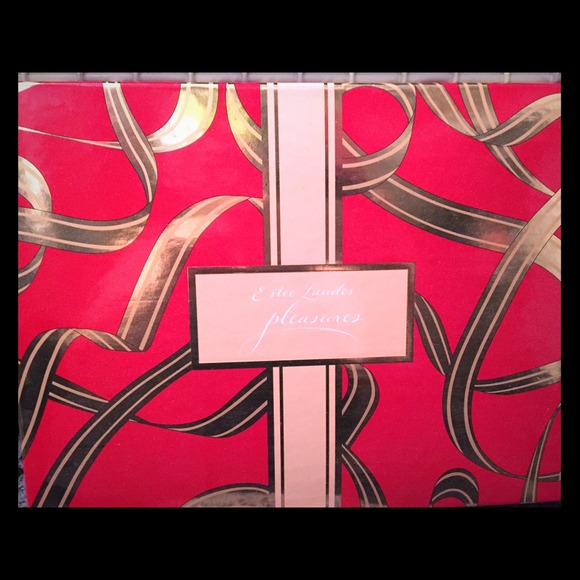 Estée Lauder Pleasures set