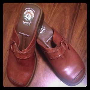 Earth Spirit Brown Leather Shoes Sz 8.5 US