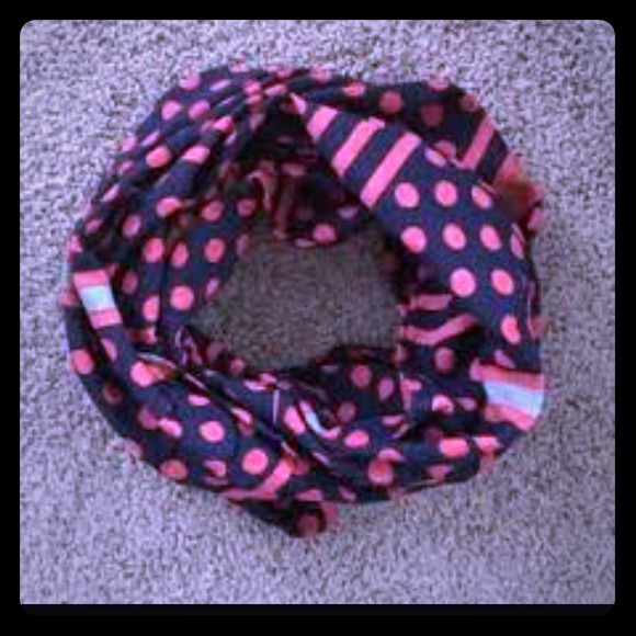 Madewell polka dot infinity scarf