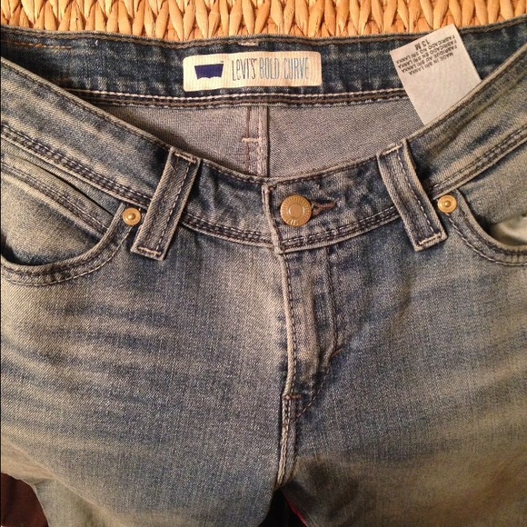 Levi jeans - Picture 1 of 2