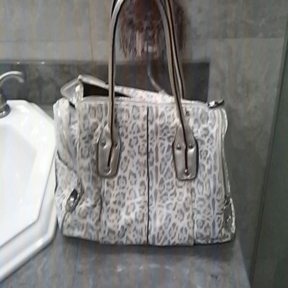 B Makowsky handbag