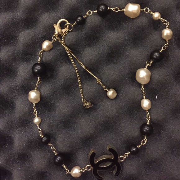 Authentic Chanel Collier - Picture 3 of 3