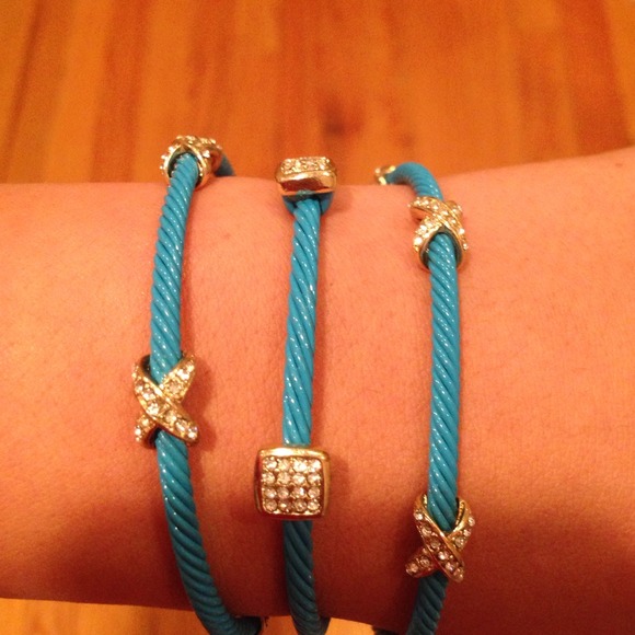 Turquoise bangles - Picture 3 of 3