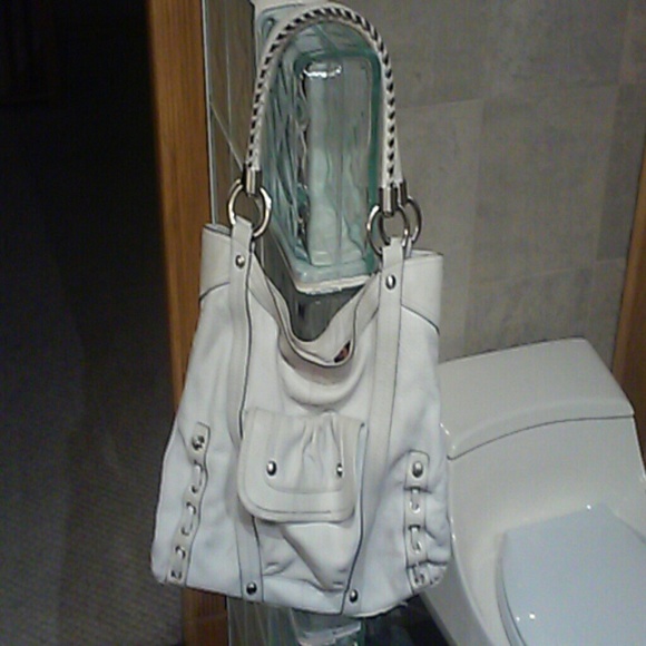 B Makowsky soft leathet bag