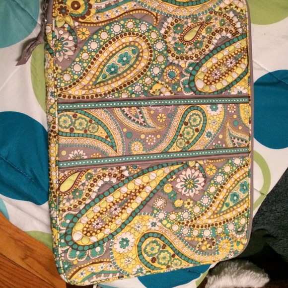 Vera Bradley 17inch laptop case