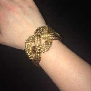 Gold bracelet