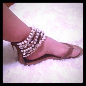 Bohemian shell and pearl sandals!