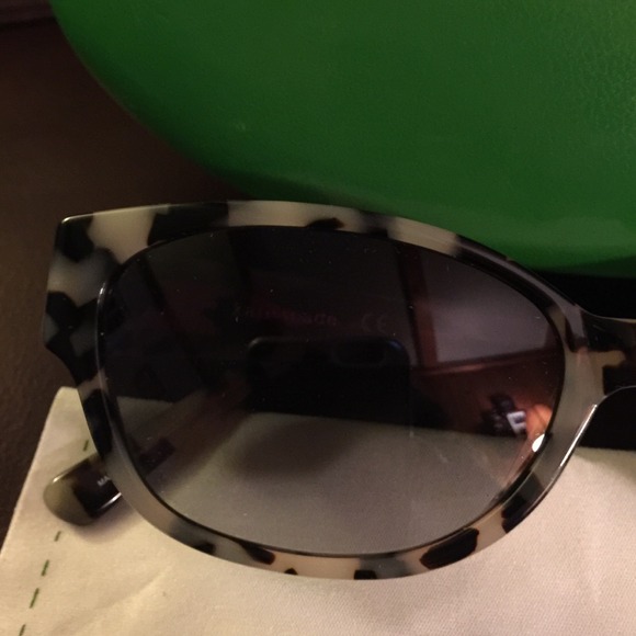 Authentic Tortoiseshell Kate Spade Sunglasses main image 3