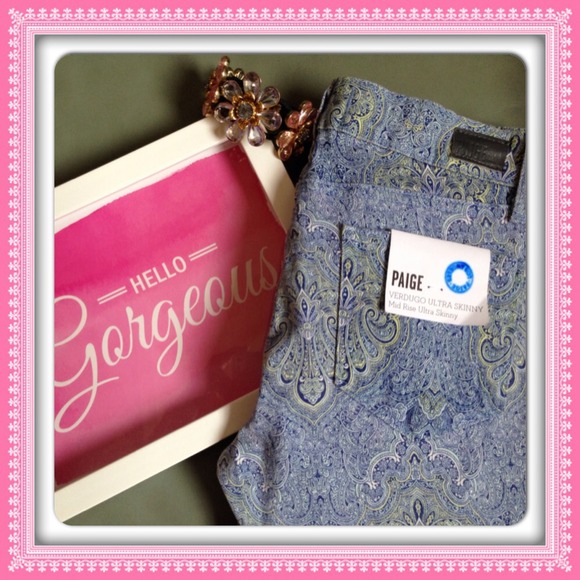 🌸Paige Jeans Ultra Skinny Aruba Paisley
