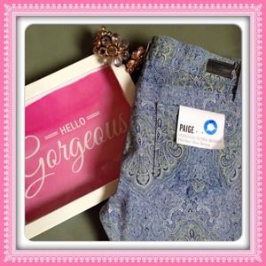 🌸Paige Jeans Ultra Skinny Aruba Paisley