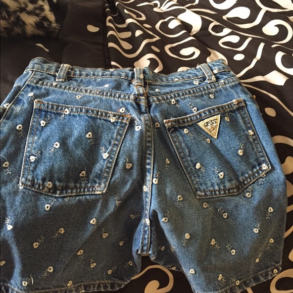 High waisted shorts - Picture 2 of 2