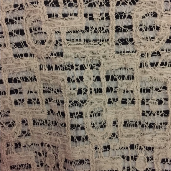 Pocketed Tunic - Picture 2 of 2