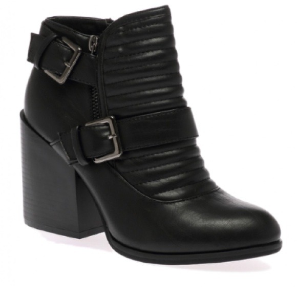 Boots - Brand new black ankle boots.
