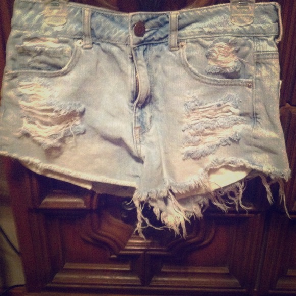 American eagle high waisted jean shorts