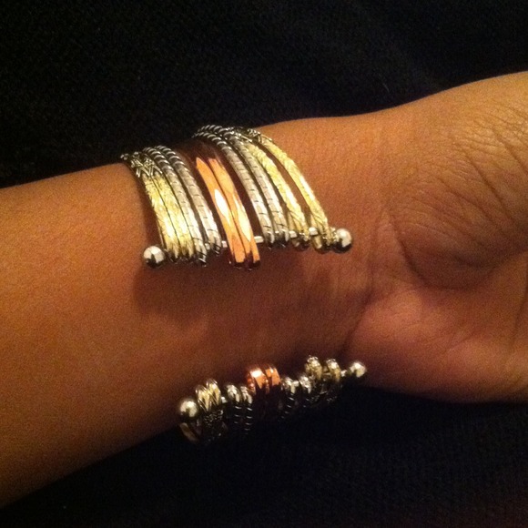 Styled bangles - Picture 2 of 2