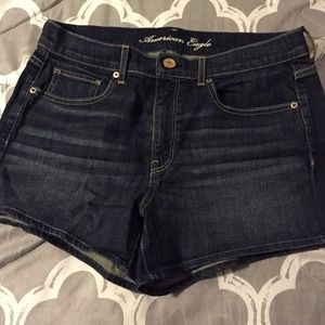 American eagle high-waisted shorts