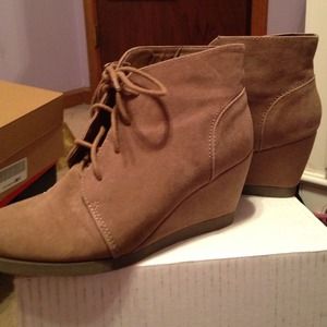 Tan wedged ankle boots
