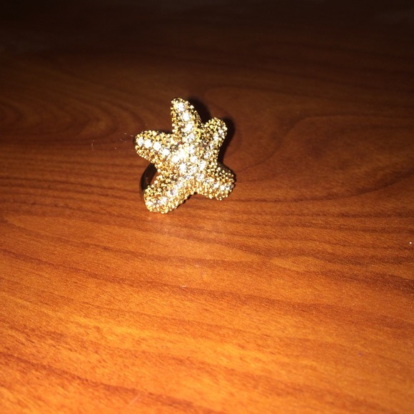 Gold starfish ring - Picture 4 of 4