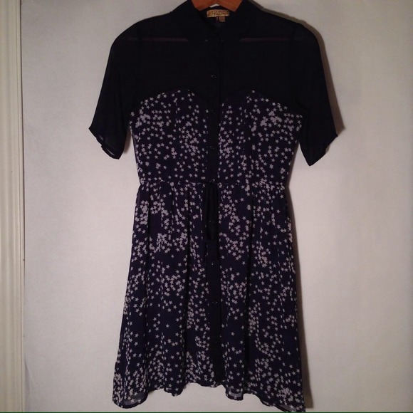 Star pattern shirt dress