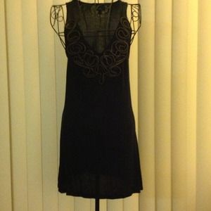 💋💋 Black Tunic w/ Gold Zipper embellishments💋💋