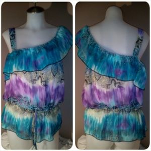 ✂Price Cut ✂ AGB off  shoulder top 💞