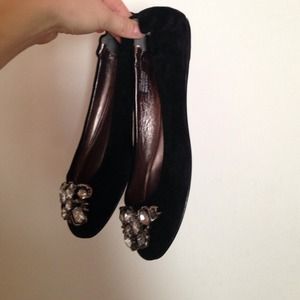 Zigi Soho Black Suede/Sparkle Pendant Flat