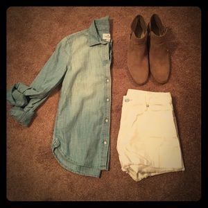 FREE GIFT WITH PURCHASE!