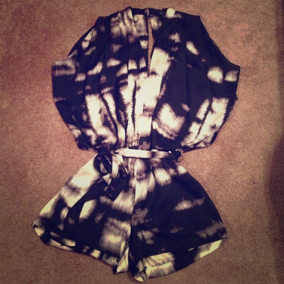 BCBGMAXAZRIA Romper