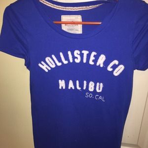 Hollister short sleeved shirt