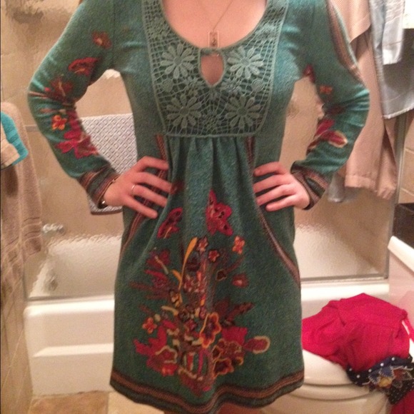 *SOLD*Floral Sweater Dress