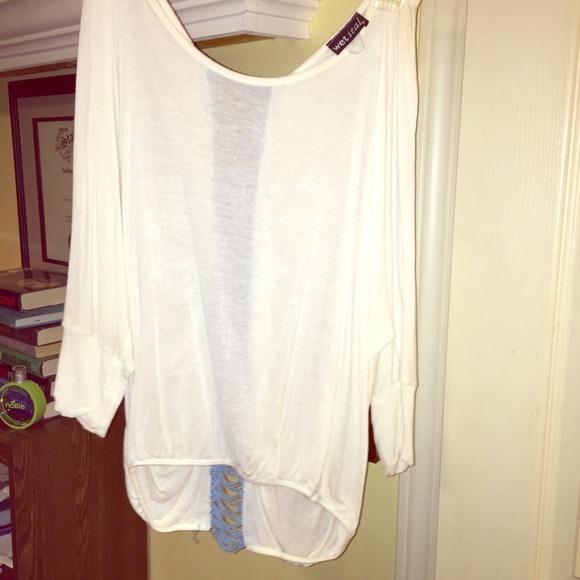 3/4 sleeve shirt