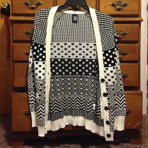 Black and white cardigan.