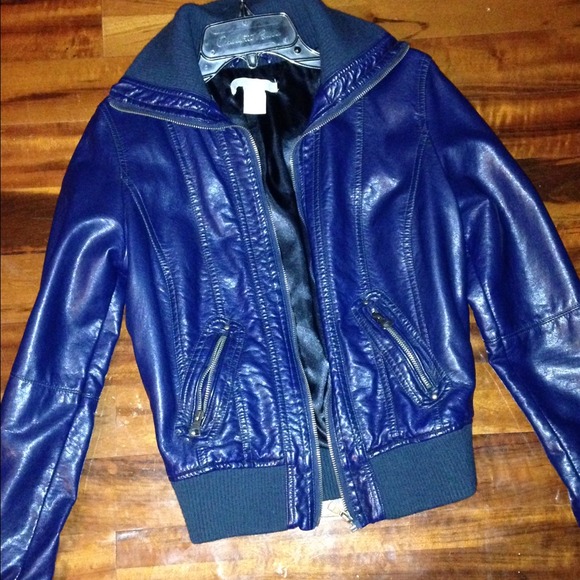 Leather jacket - Picture 1 of 1