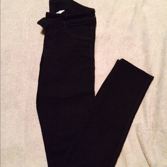 🚫SOLD🚫 Pair of black skinny jeans from H&M