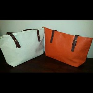 Large leather bag's