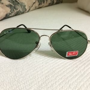 Ray Ban Green Aviator