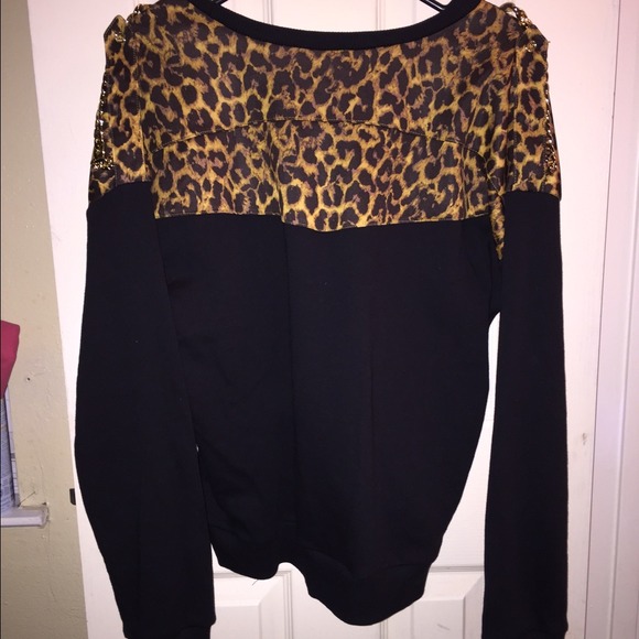 Nicki Minaj Sweater - Picture 2 of 4