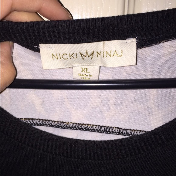 Nicki Minaj Sweater - Picture 4 of 4