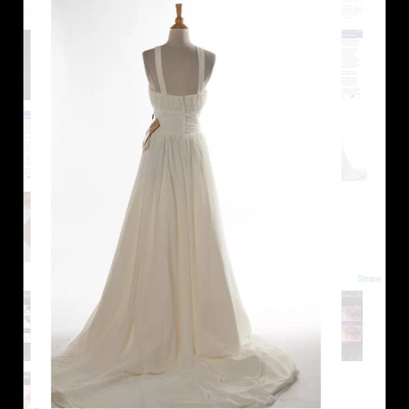 SOLD 🎈🎈🎈Light in the Box Duchess wedding gown - Picture 3 of 3