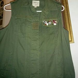 "Dolled Up" Vest!