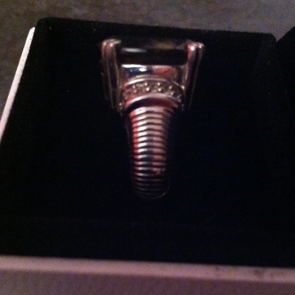 Ring - Picture 4 of 4