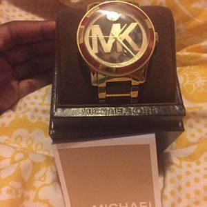 ⭐️Authentic⭐️ Michael Kors Tortoise/Gold watch