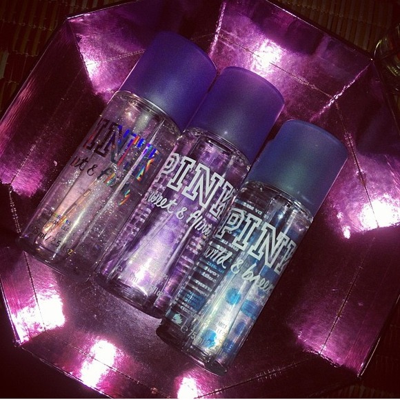 VS PINK body mist