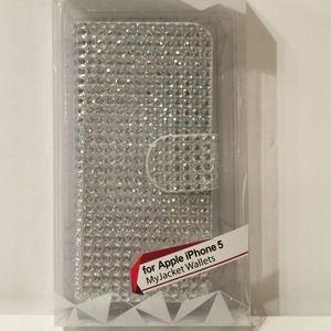 Silver rhinestone iPhone 5 case.