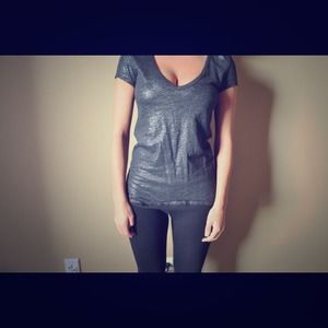 American eagle vneck