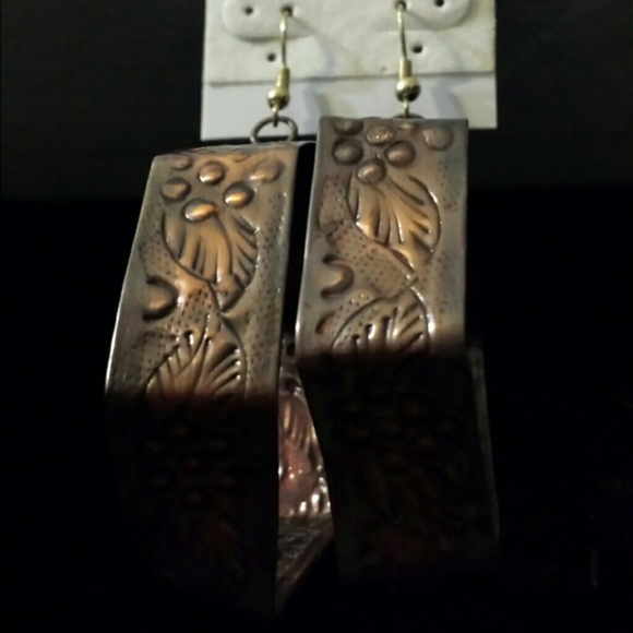 NEW Womens Brown Metal Earrings
